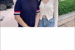 林允否认怀孕传闻 钟姐澄清月嫂合照事件
