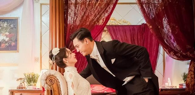 赵丽颖与陈伟霆在《老九门》中的剧照