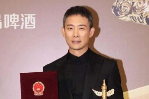 张译息影撕开内娱遮羞布：300亿票房先生为何急刹车？