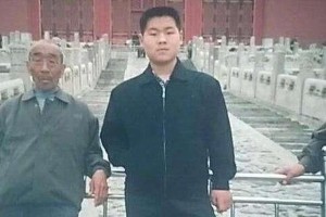 明星18岁青涩照：岳云鹏贾玲沈腾徐峥年轻模样对比