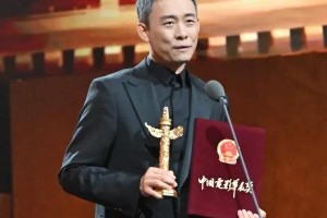 张译二封华表奖后宣布息影充电，扎根生活沉淀演技