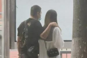 胡连馨与于适恋情曝光：甜蜜互动引热议