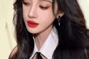 鞠婧祎维权案开庭：从四千年美女到独立艺人的13年博弈